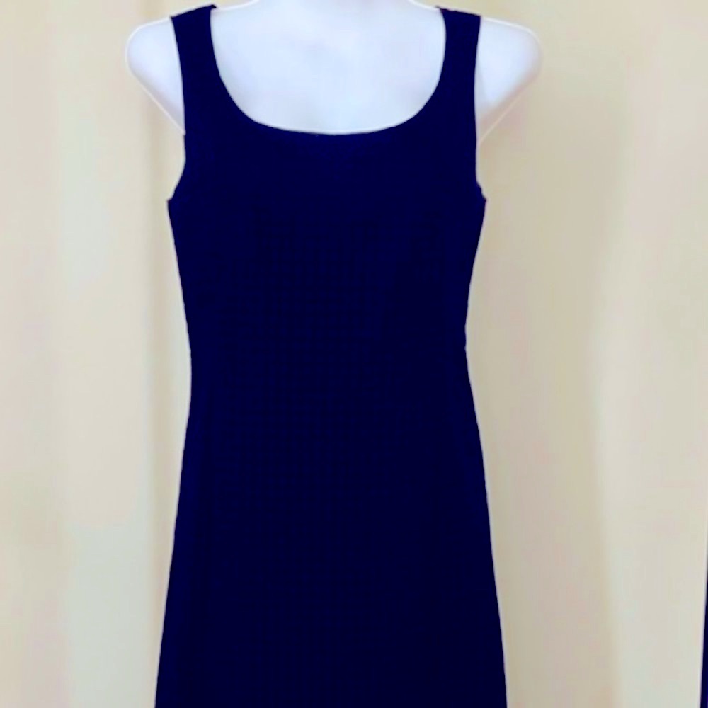 Max Mara black dress in size 10